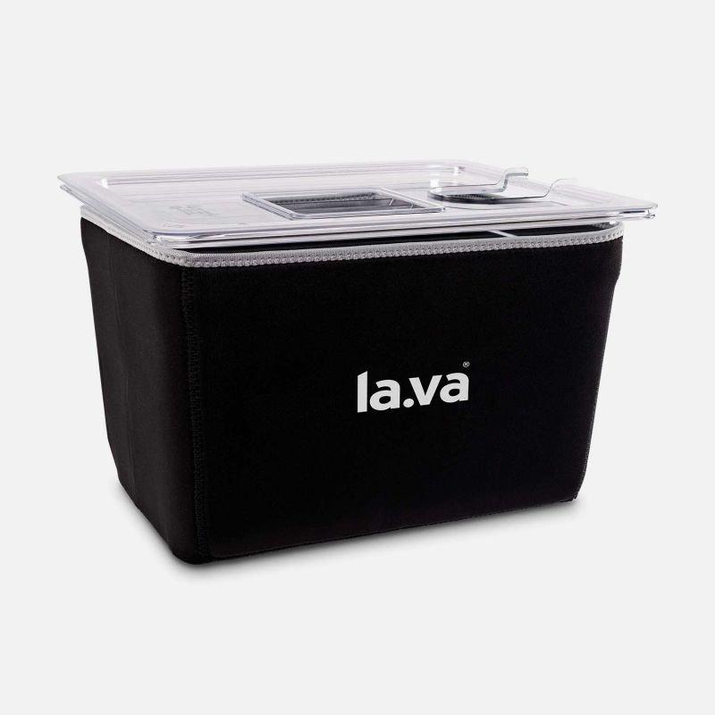 la.va Izolační návlek na Sous-vide nádobu Lava 12 l - Supergrily.cz la.va Izolační návlek na Sous-vide nádobu Lava 12 l - Supergrily.cz