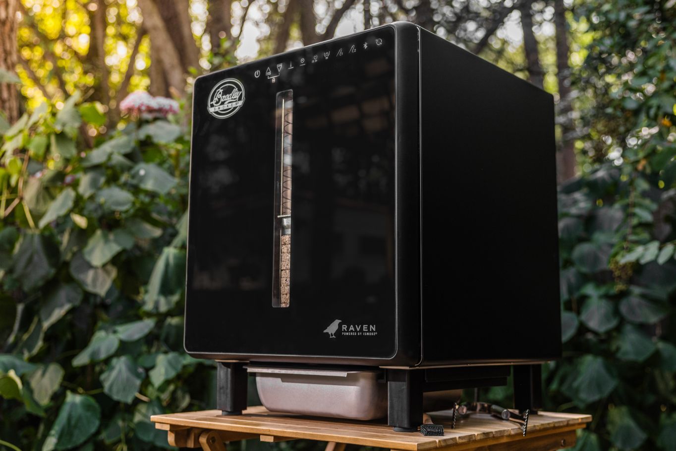 Elektrická digitální udírna Bradley Smoker Raven - Supergrily.cz