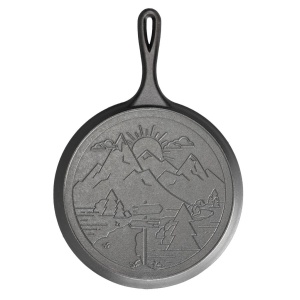 Litinová pánev na palačinky Lodge 26 cm - Wanderlust - Supergrily.cz